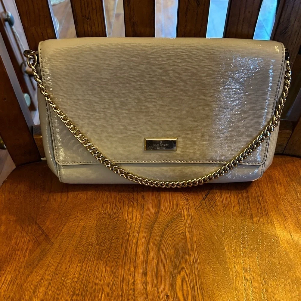 Kate Spade Gray Shoulder Bag Purse Chained Strap